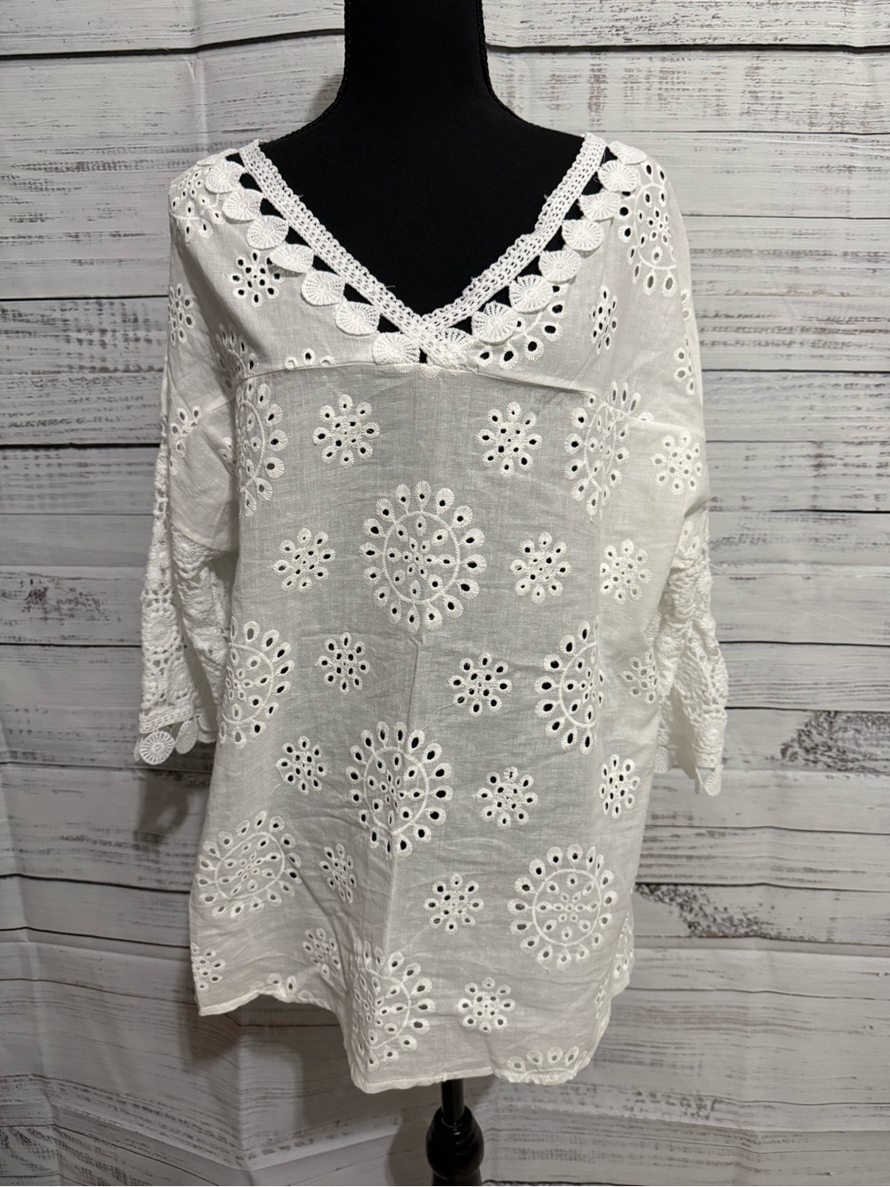 Mazik White Sheer Button-Front Blouse